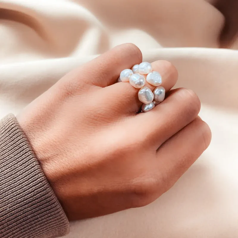 Bague en perles d'eau douce - Alma Bague perles d'eau douce. Bijou fait main DENADDA